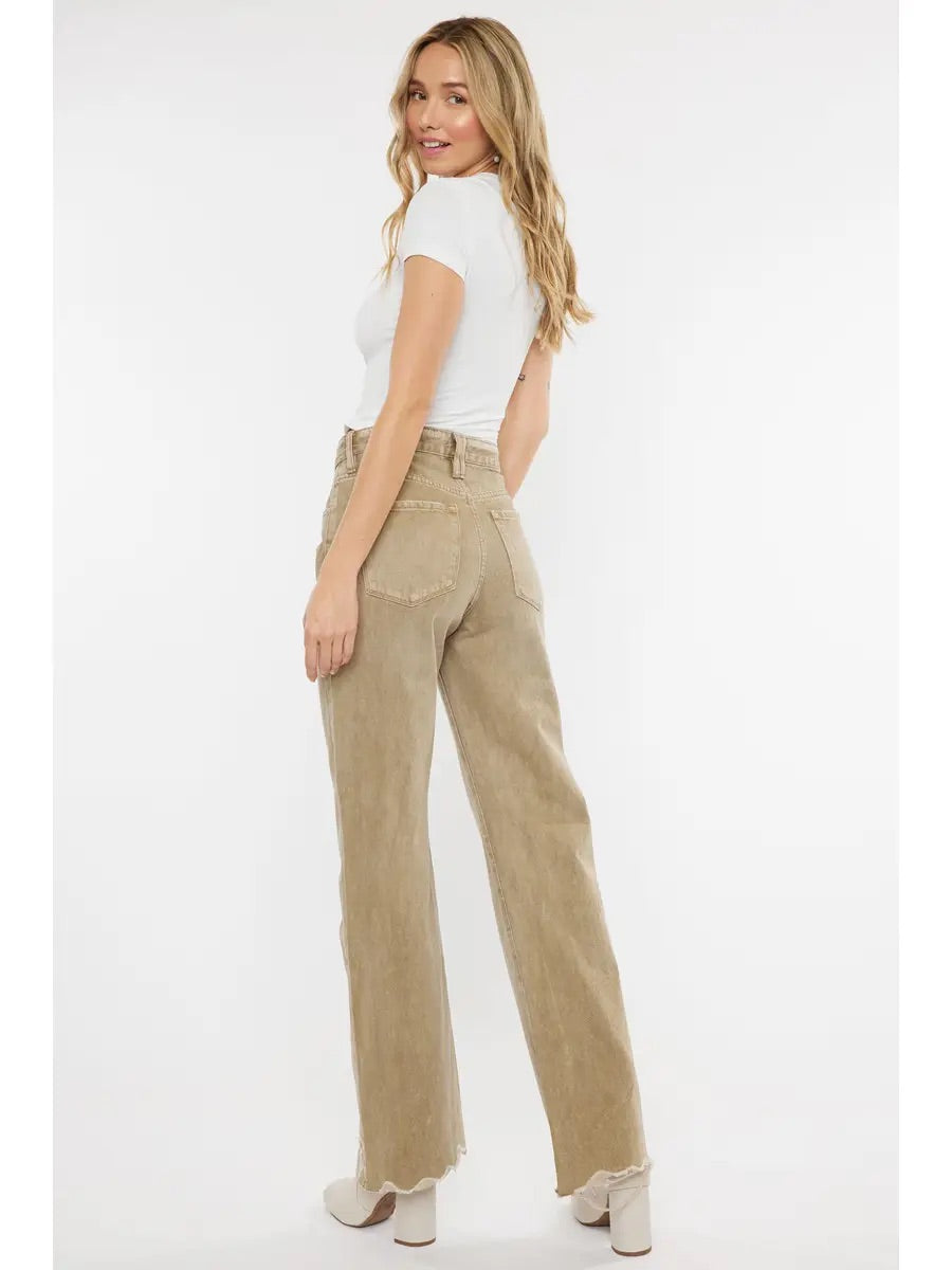 Ultra High Rise 90’s Flare Jeans - The Street Boutique 
