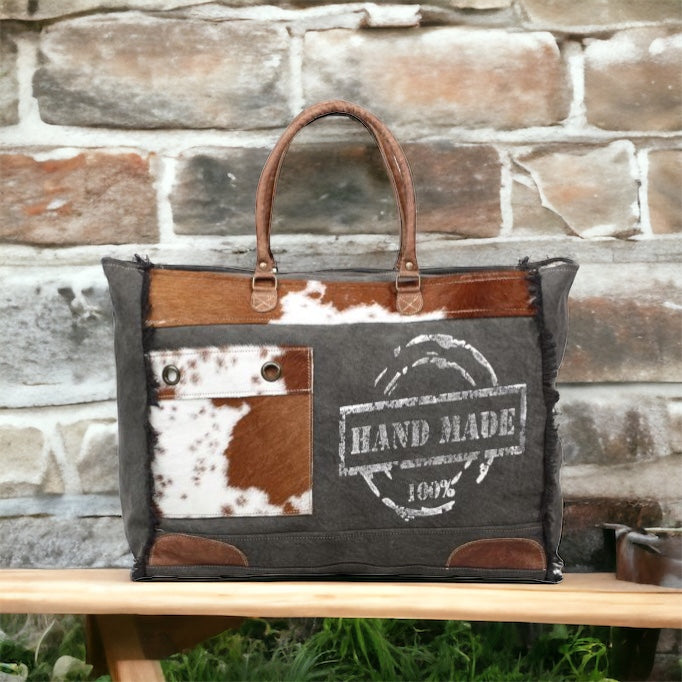 Load image into Gallery viewer, Myra Handmade Print Weekender Bag - The Street Boutique 
