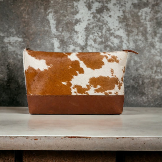 Load image into Gallery viewer, Myra Jackborrow Wristlet in Brown - The Street Boutique 
