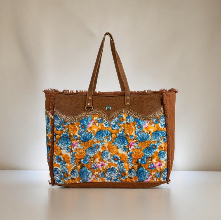 Myra Blue Ridge Blooms Weekender Bag - The Street Boutique 