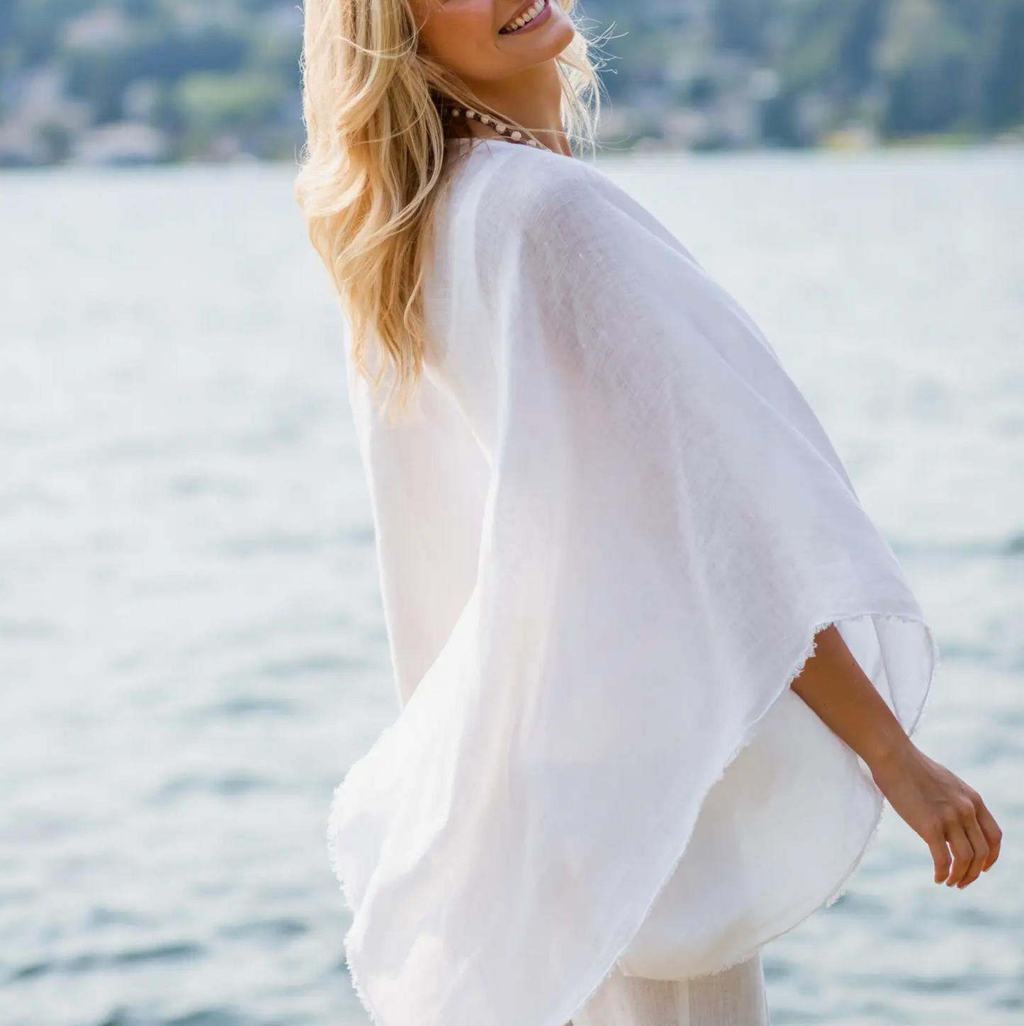 Laurel Poncho in White - The Street Boutique 