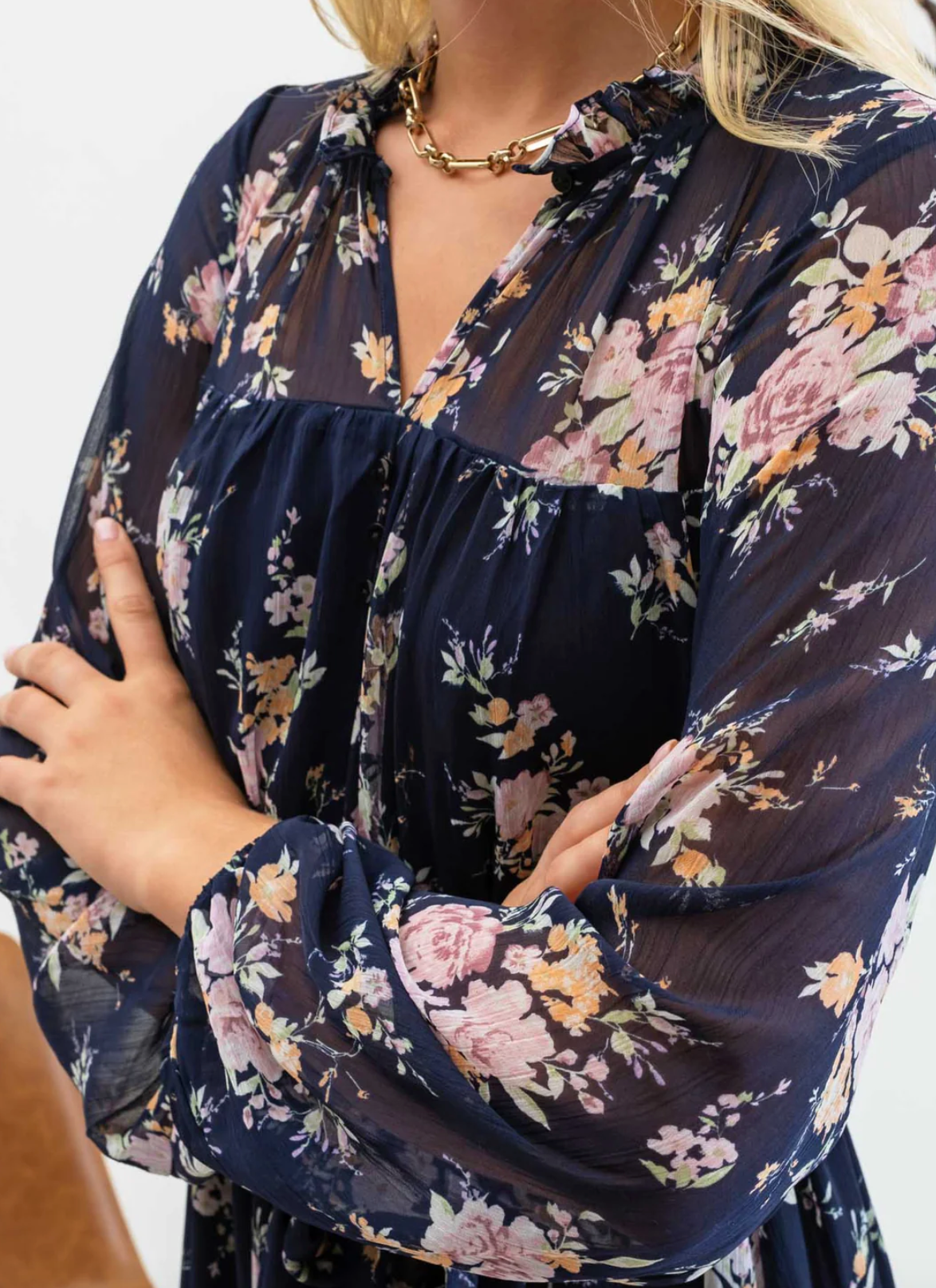 Floral Long Sleeve Midi Dress in Navy - The Street Boutique 