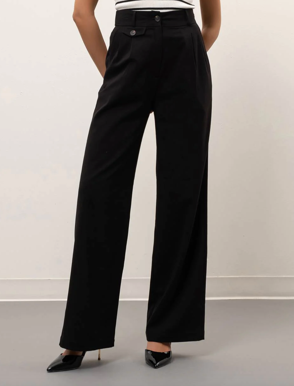 Wide Leg Trousers in Charcoal - The Street Boutique 