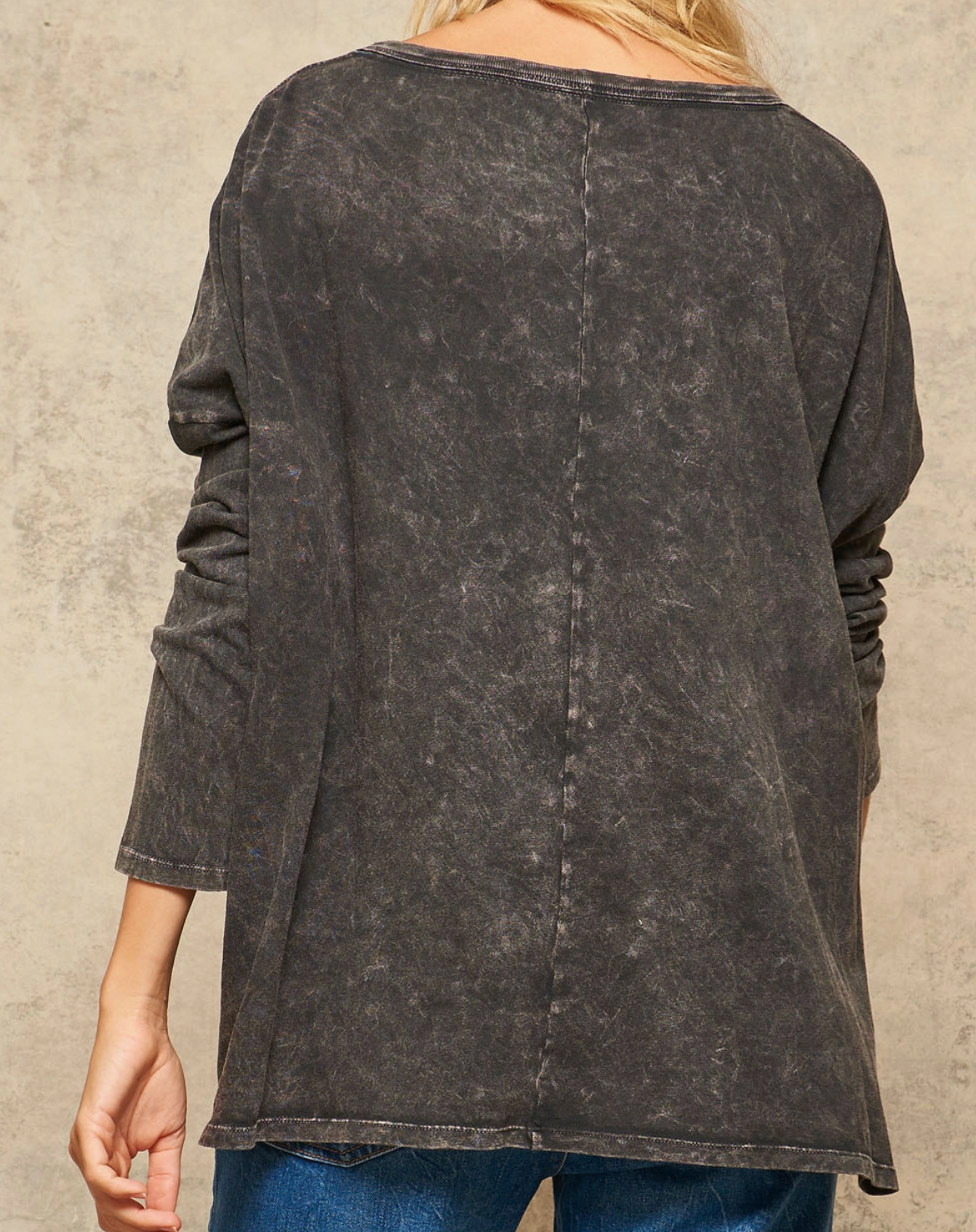 Mineral Washed Oversize Long-Sleeve Tee in Charcoal - The Street Boutique 