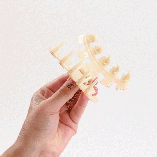 TELETIES - MEDIUM HAIR CLIP - The Street Boutique 