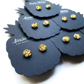 Load image into Gallery viewer, Minis in  Gold - The Street Boutique 
