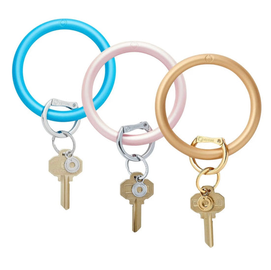 Pearlized Collection - Silicone Big O Key Ring - The Street Boutique 